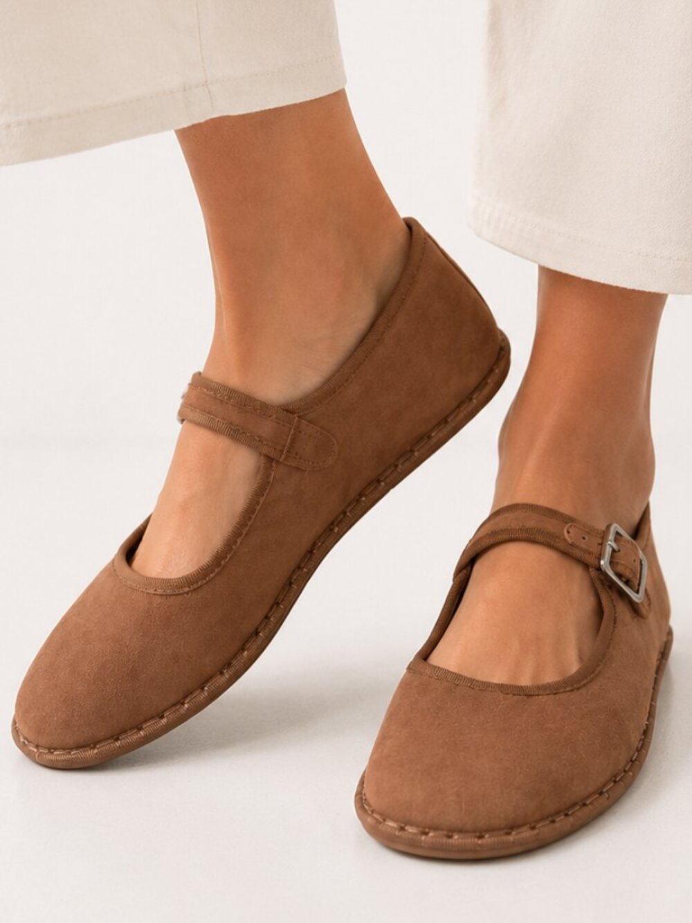 NEW Universal Thread Cognac Adjustable Buckle Mary Jane Ballet Flat Size 11